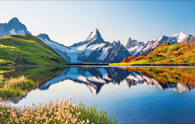 7 SPECTACULAR HILL STATIONS AROUND THE WORLD