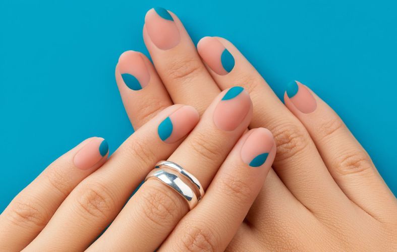 10 Simple Nail Designs for Minimalist Mani Lovers