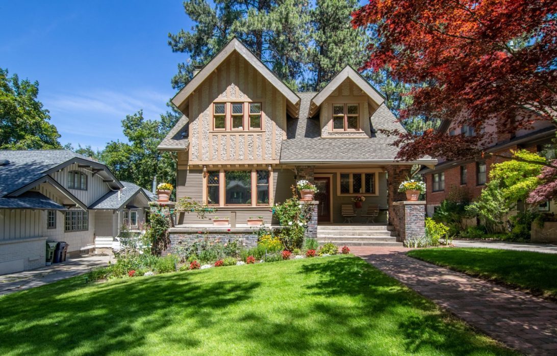 Easy Ways to Increase Your Homes Value Before Selling