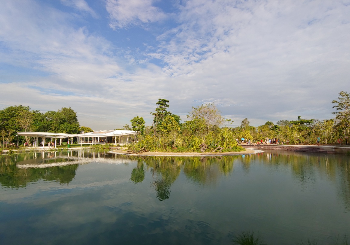 Why Invest in Lakeside Grand Singapore
